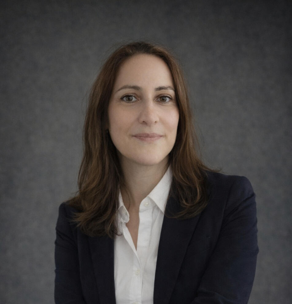 Adela Vladutoiu - By Adela Vladutoiu (All rights reserved)